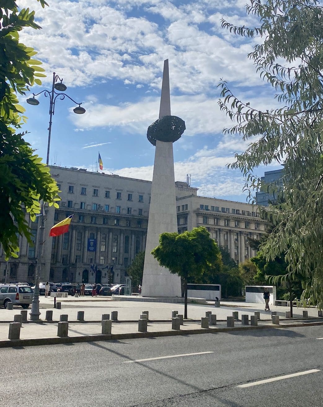 memorial in square