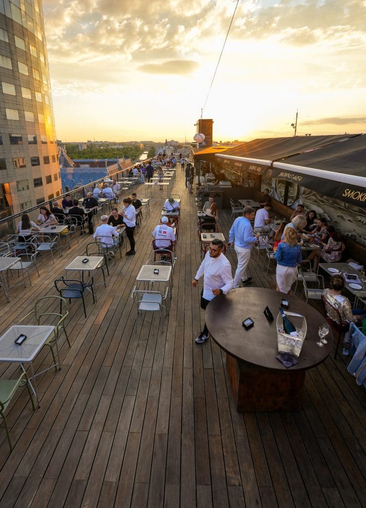 roof top bar