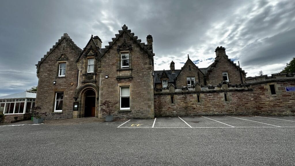 Outside view of the Inverness Lochardil House
