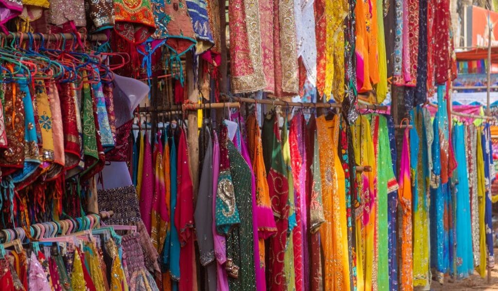colorful bazaar in Jaipur india